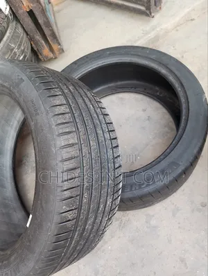 285/45/21 Michelin Pilot Sports