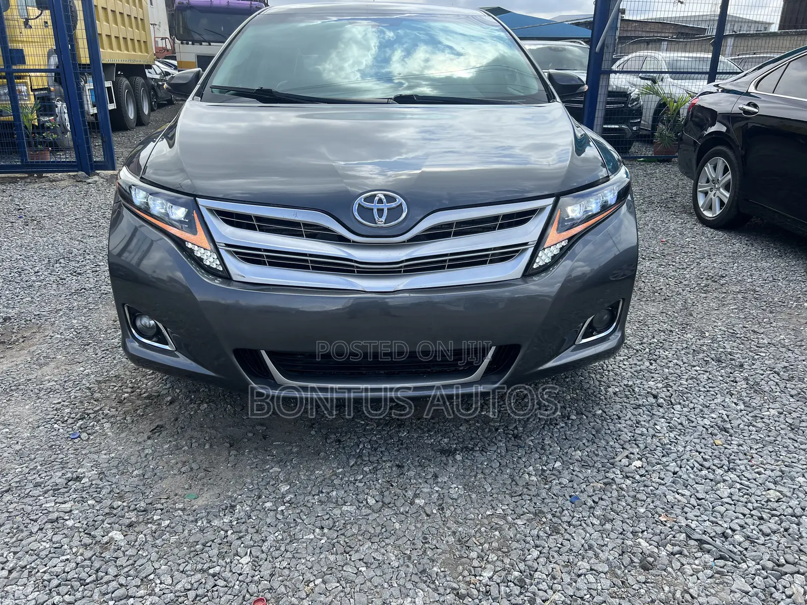 Toyota Venza LE AWD 2013 Gray