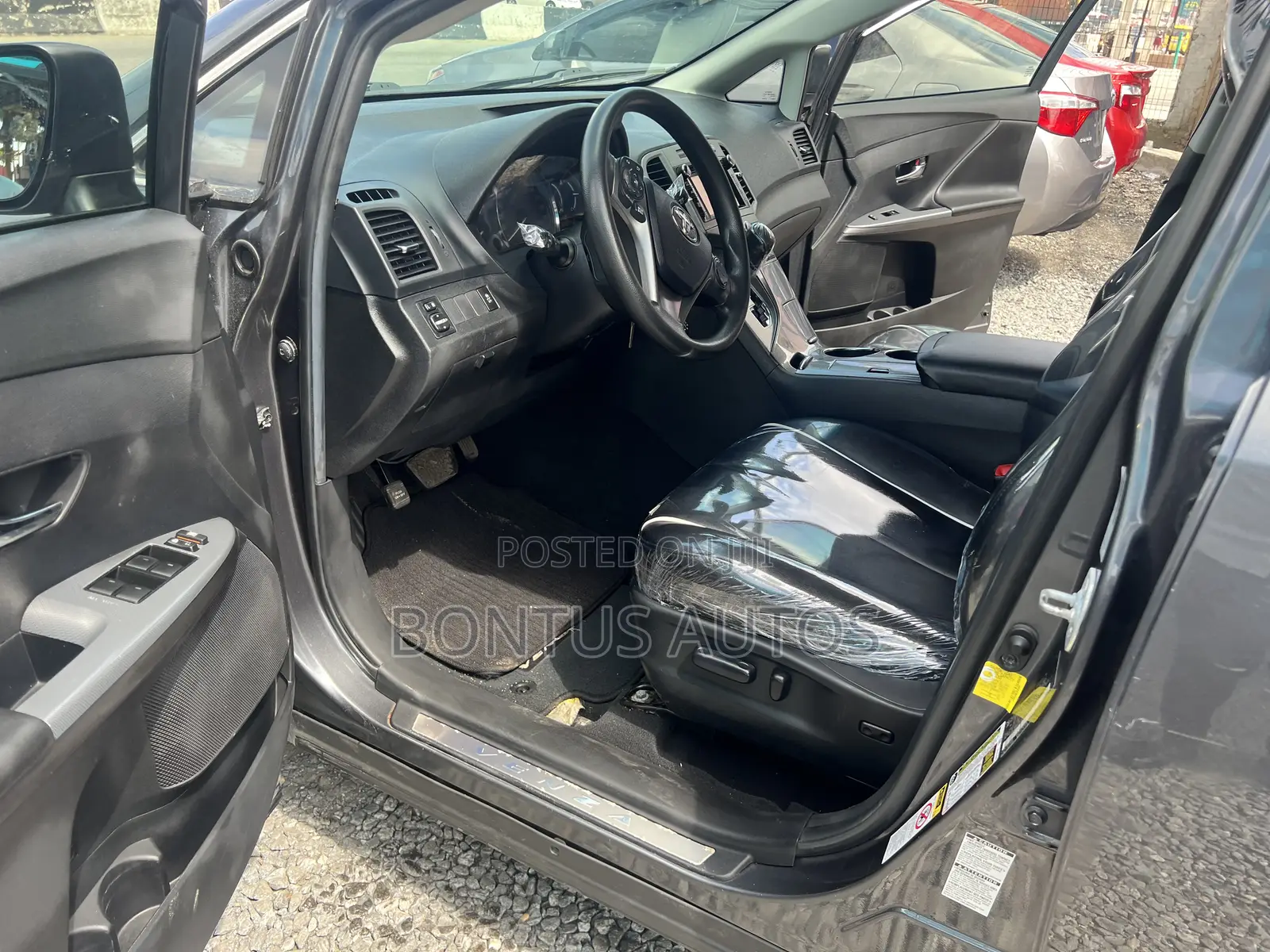 Toyota Venza LE AWD 2013 Gray
