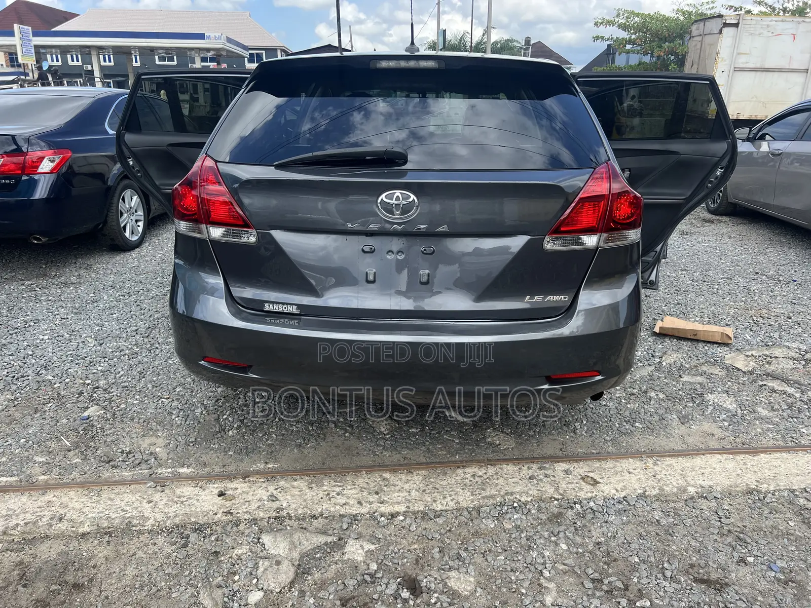 Toyota Venza LE AWD 2013 Gray