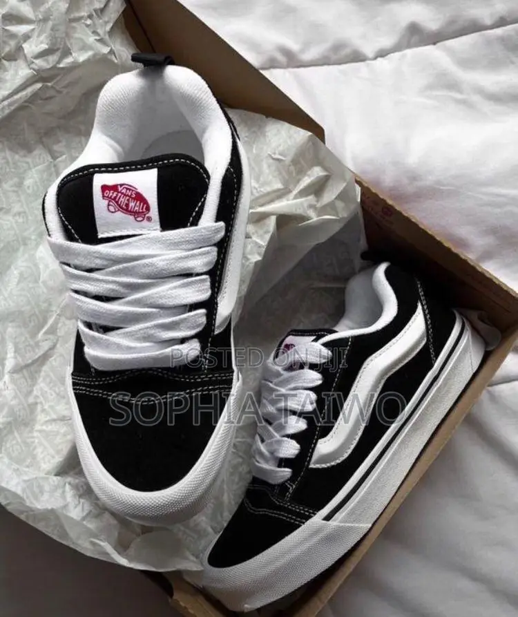 Vans Off the Wall Sneakers