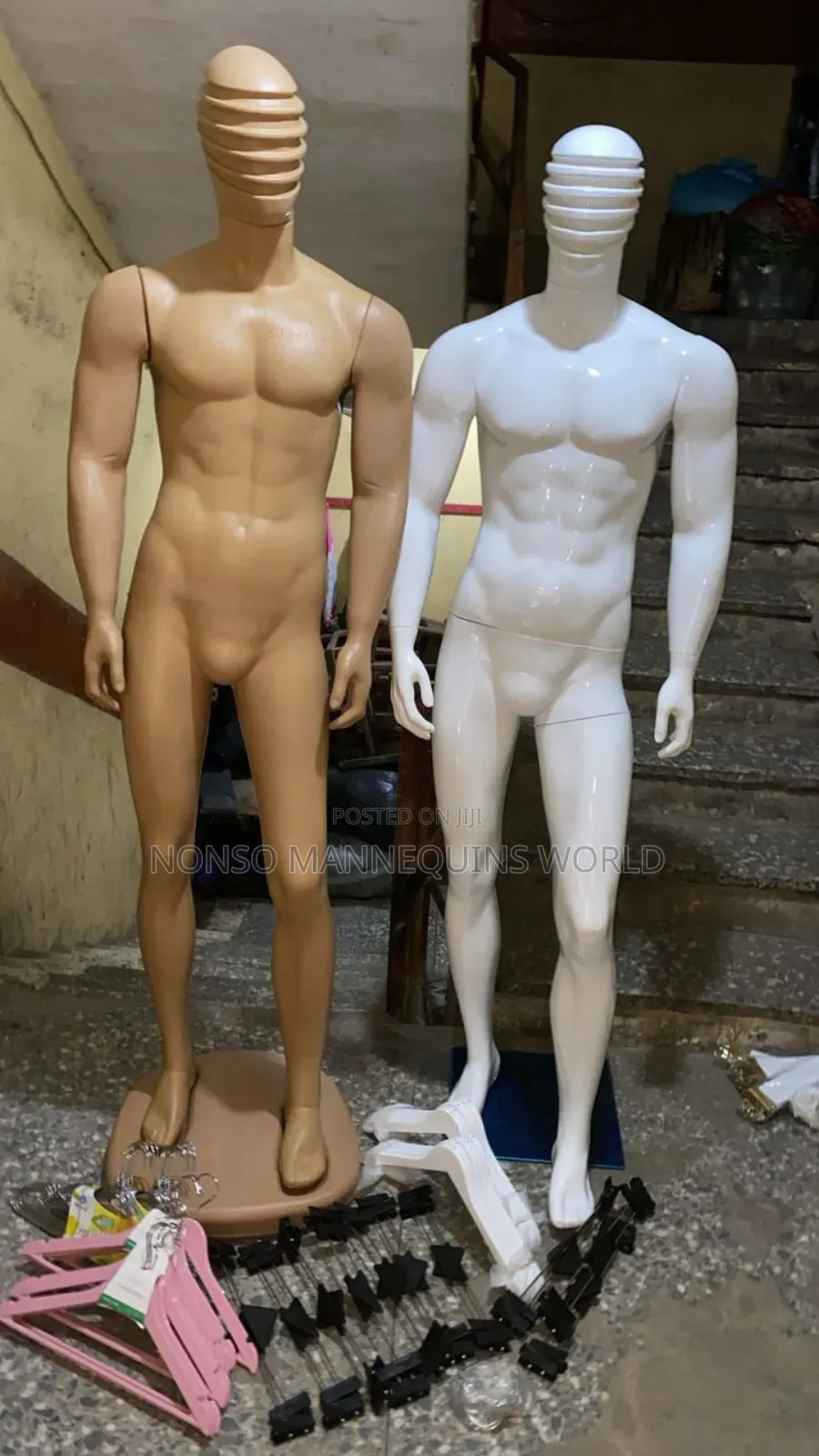Huge Spider Face White Dummy Me