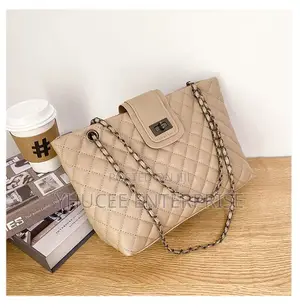 Stylish Handbags for Women