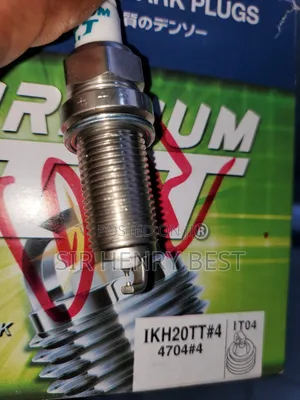 4pcs 1kh20tt .4704 .Double Iridium Spark Plugs