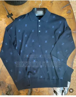 Original Louis Vuitton Sweatshirt Available in Store