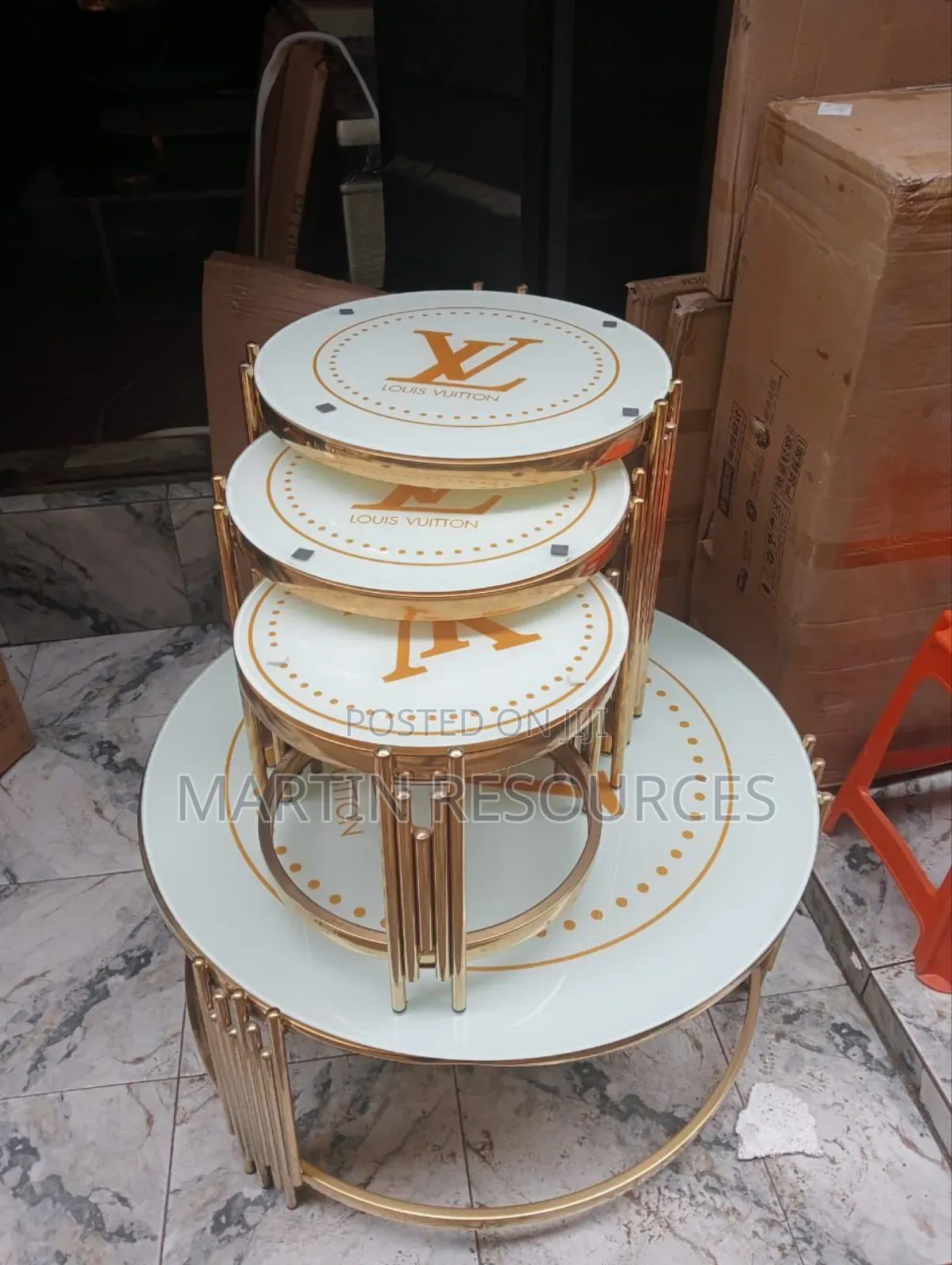 Glass Centre Table With 3 Side Stools