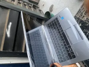New Laptop HP EliteBook 840 G2 8GB Intel Core I5 SSD 256GB