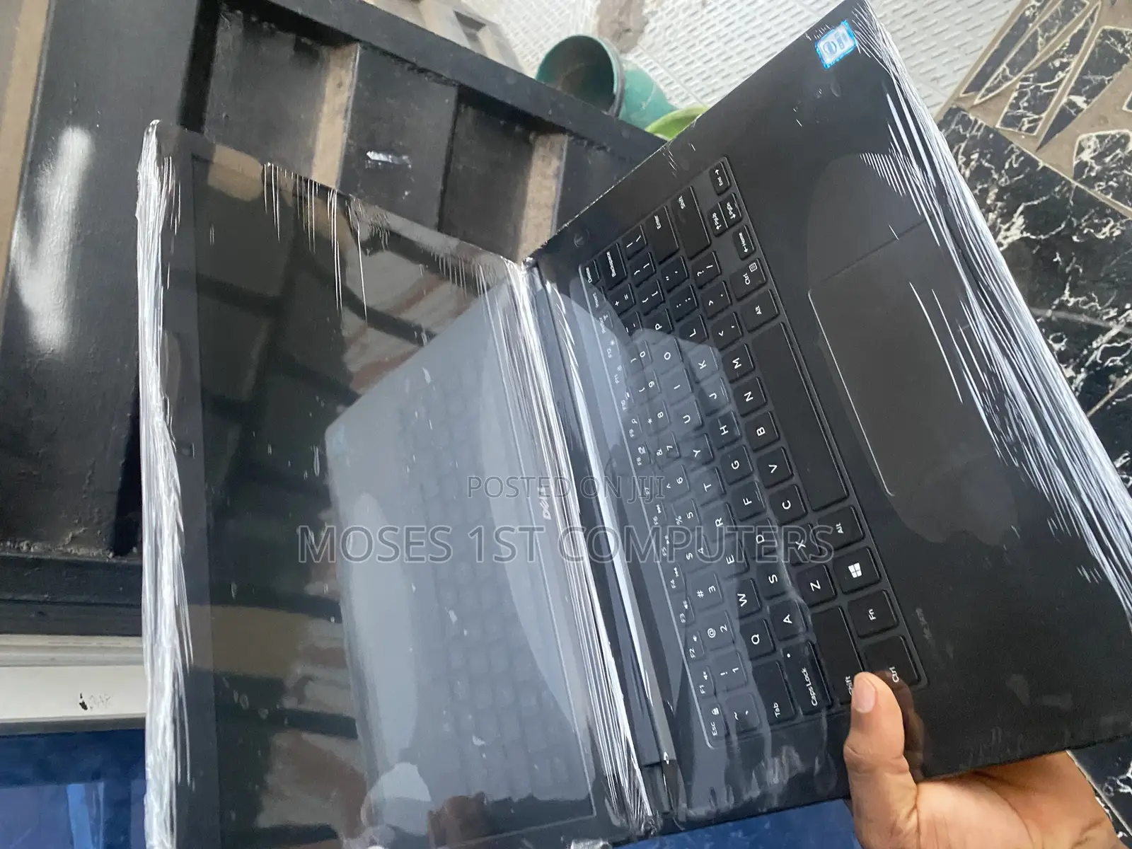 New Laptop Dell 8GB Intel Core I5 SSD 256GB
