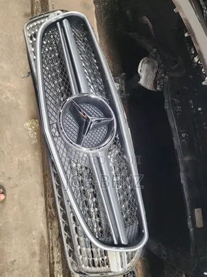 E350 2013 Front Grill Diamond