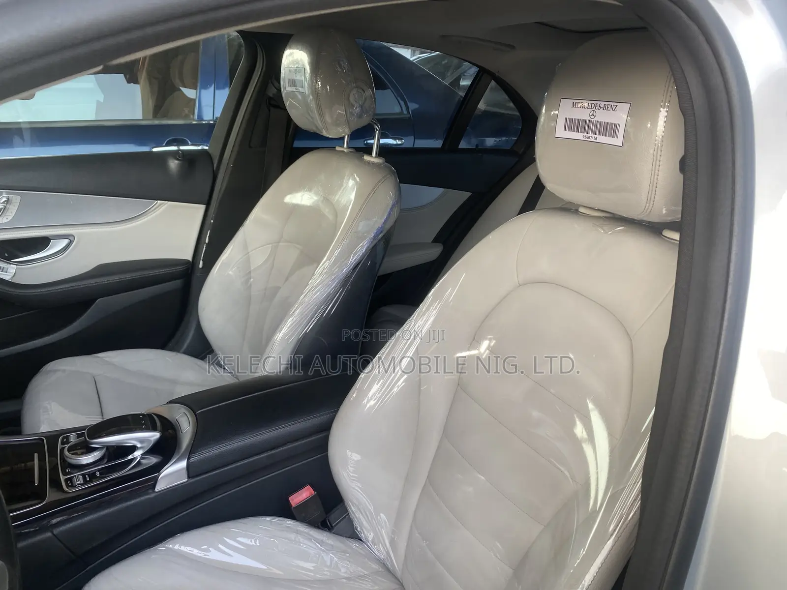 Mercedes-Benz C300 Base AWD 4Matic Sedan (2.0L 4cyl 7A) 2015 Silver