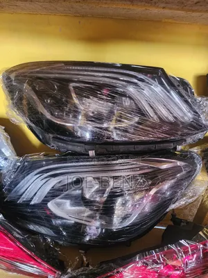 S 550 2019 Merbearch Headlight