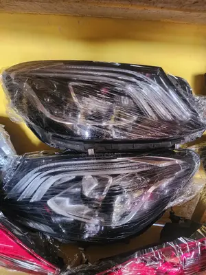 S 550 2019 Merbearch Headlight