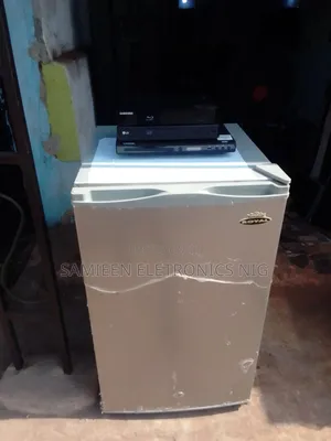 3 Months Used Royal Refrigerator 100l Avalable.