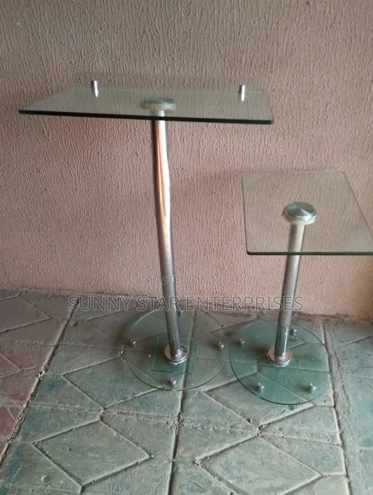 High Quality Single Pole Podium