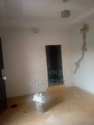 Furnished 3bdrm Apartment in Agip Sapele Road, Benin City for rent