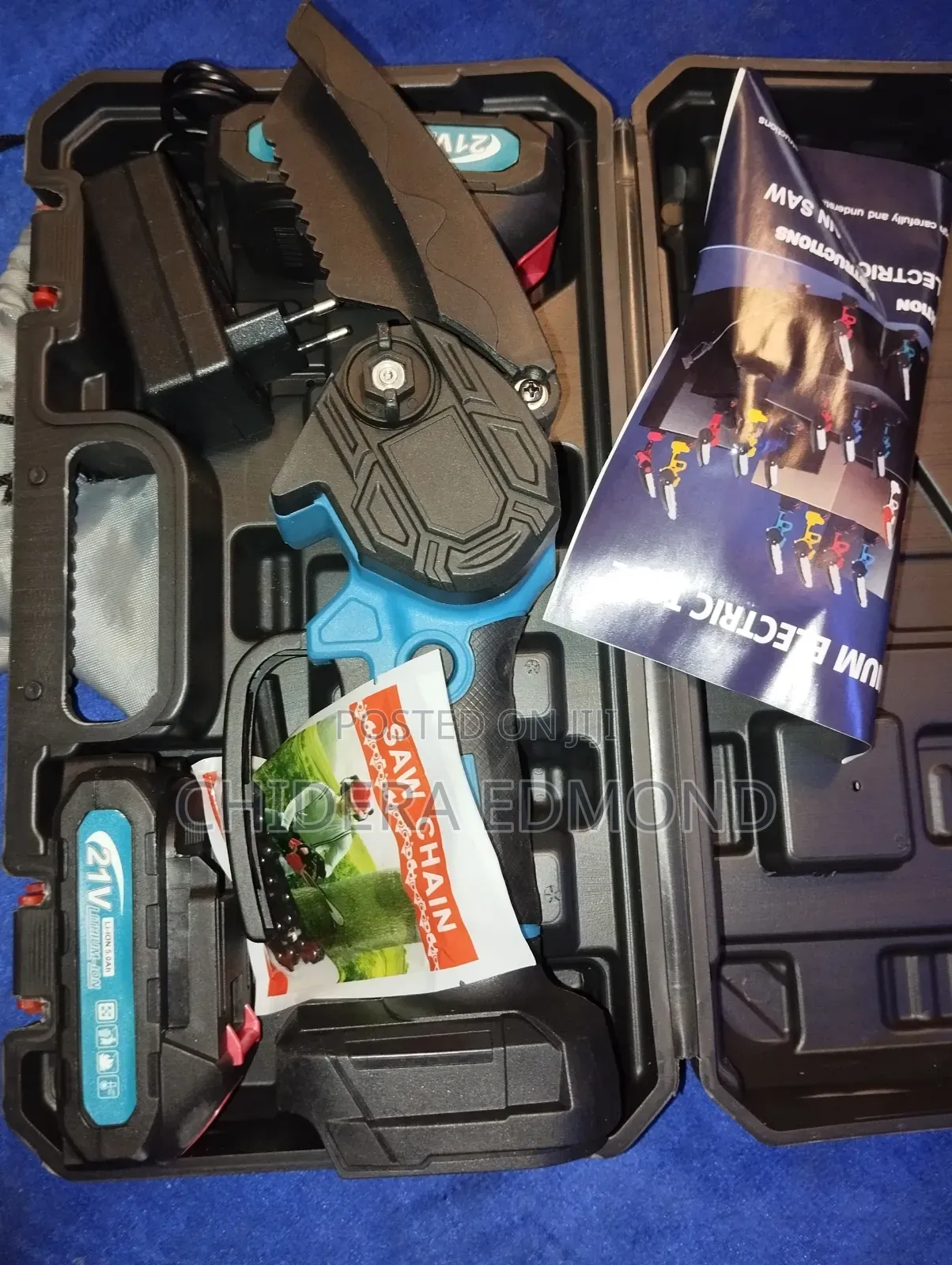 Cordless Rechargeable Battery Chainsaw