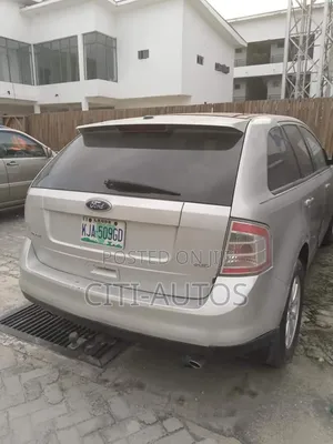 Photo - Ford Edge 2010 Silver