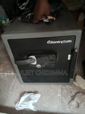 A Qualityi Iron Fire Proof Save