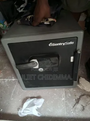 A Qualityi Iron Fire Proof Save