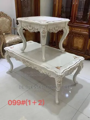Roral Center Table And Side Stools