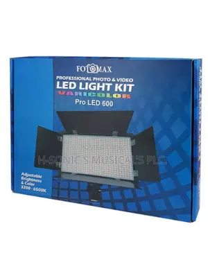 Professional PRO Led-600 Photo and Video LED Light KIT