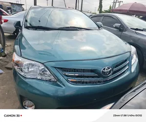 Toyota Corolla LE 4dr Sedan (1.8L 4cyl 4A) 2010 Green