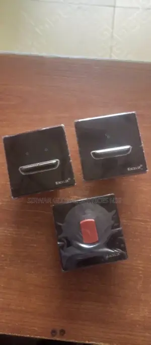 Toggle Reset Piano Switch and Socket