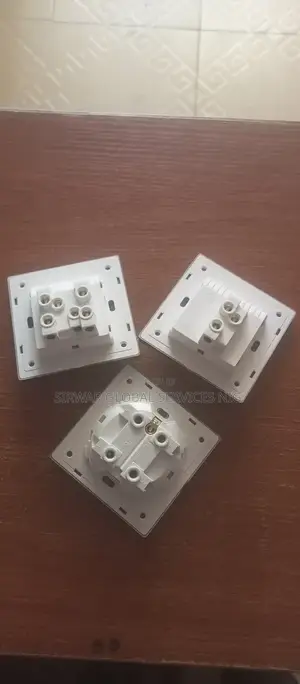 Toggle Reset Piano Switch and Socket