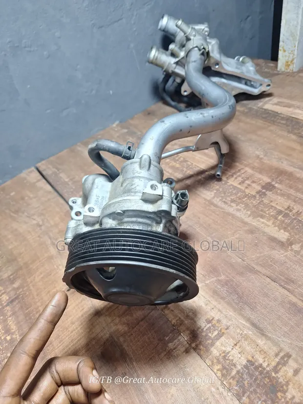 ホンダ　純正　ウォーターポンプASSY　19200-5K0-A01 19200-5K0-A01 - Genuine Honda Water Pump, Electric