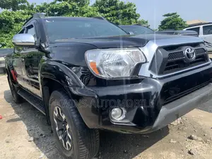 Toyota Tacoma 2013 Black