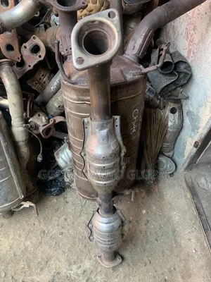 Direct Complete Catalyst Land Cruiser Parado 2015 Model