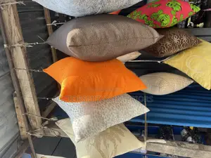 High Quality Trow Pillows