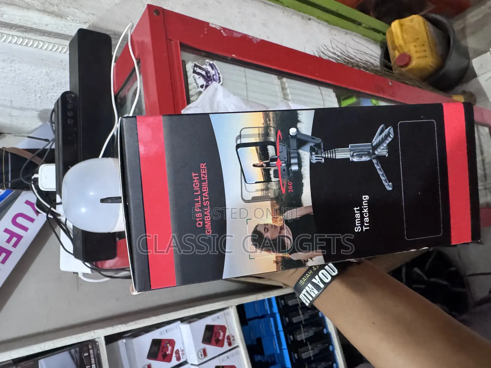 Q18 Desktop Gimbal Stabilizer With Smart Tracking Mode