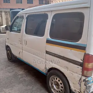 Suzuki Every 2010 White