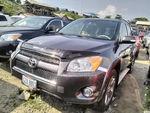 Toyota RAV4 2012 Gray