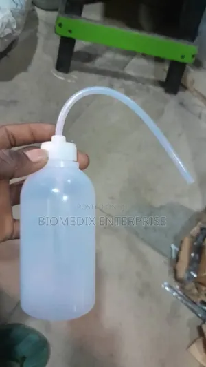 Wash Bottle