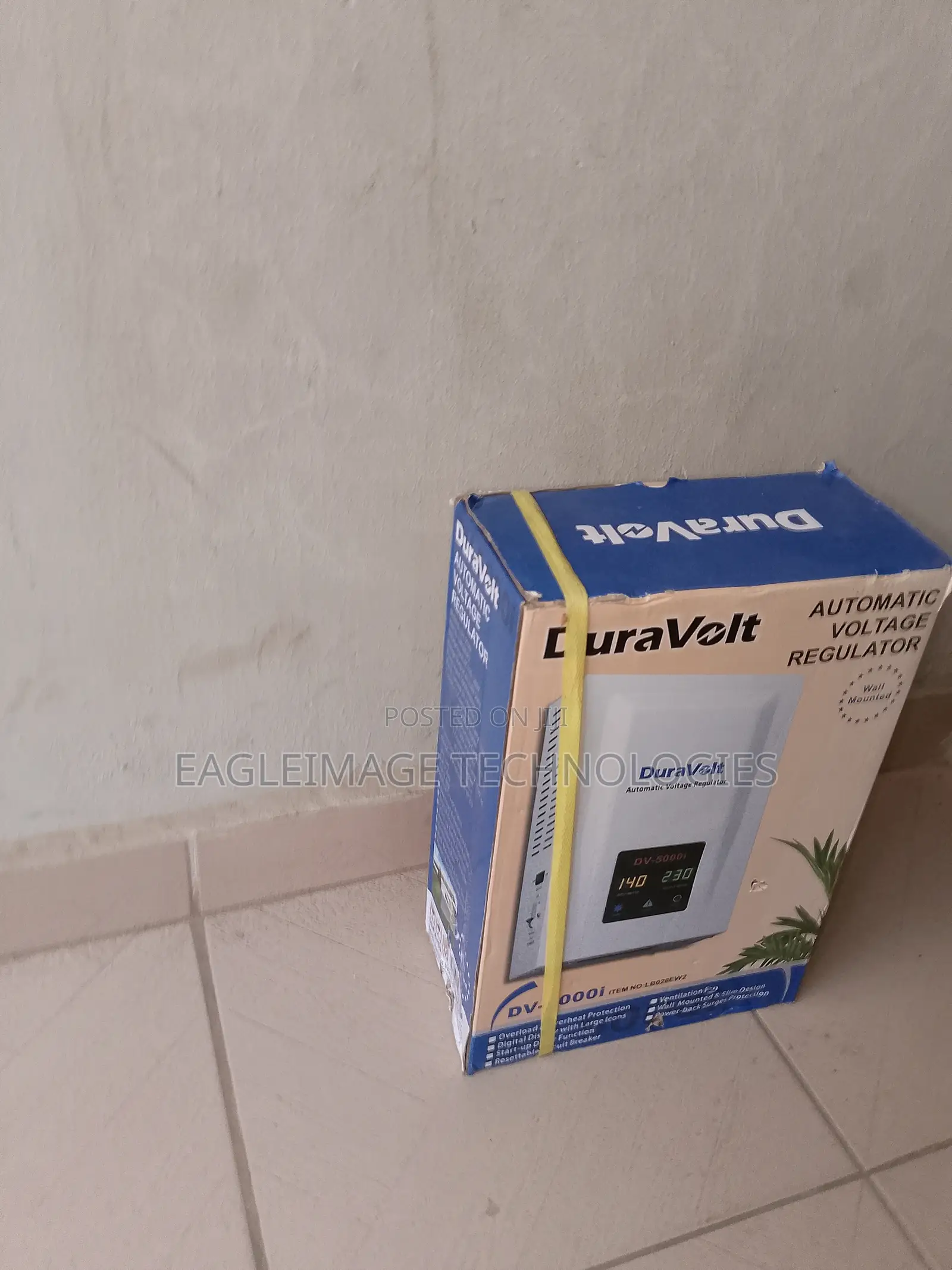 Long-lasting Duravolt 5000W Wallmounted Voltage Regulator