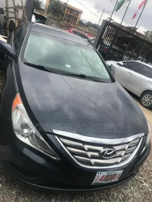 Hyundai Sonata 2011 Black