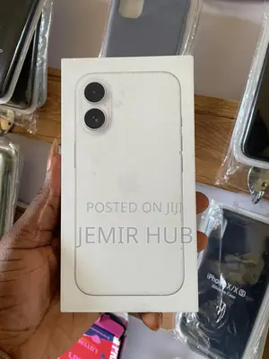 New Apple iPhone 16 128 GB White