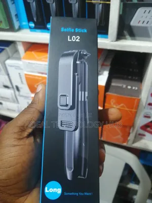 L02 Selfie Stick
