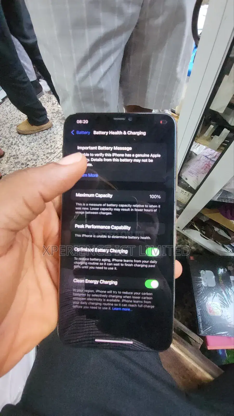 Apple iPhone 11 Pro Max 64 GB Gold