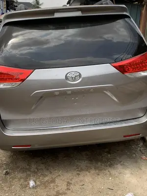 Dm for Back Glass Toyota Sienna 2015 Available Now