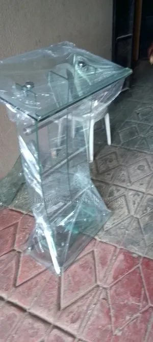High Quality Executive Glass Pulpit for Church