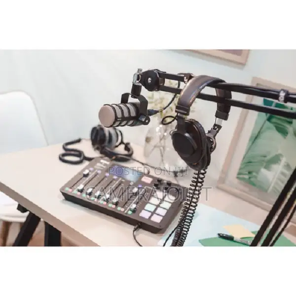 RODE Podmic Dynamic Podcasting Microphone