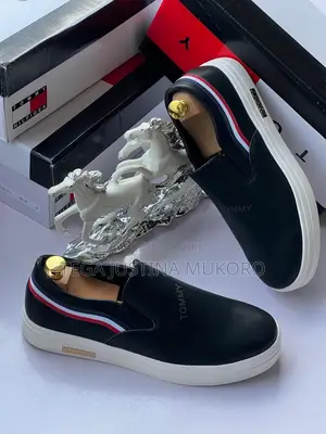 High Quality Men's Flat Shoes