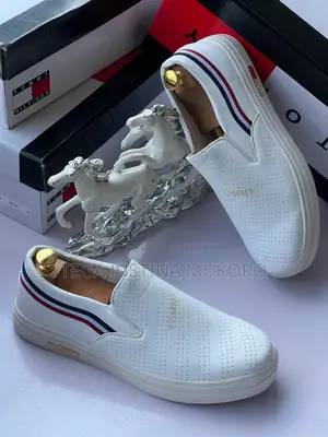 High Quality Men's Flat Shoes
