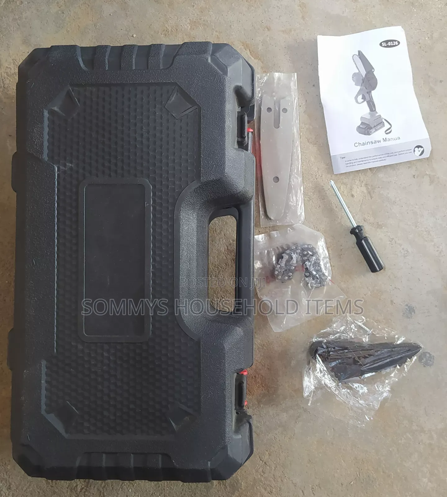 Rechargeable Chainsaw Machine