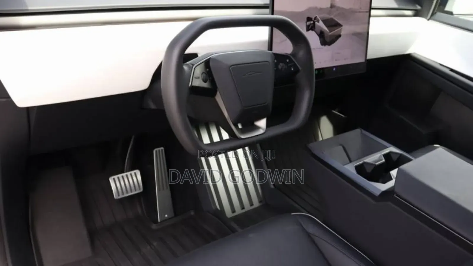 Tesla Model Y 2024 Silver