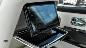 Rolls-Royce Cullinan 2024 Green
