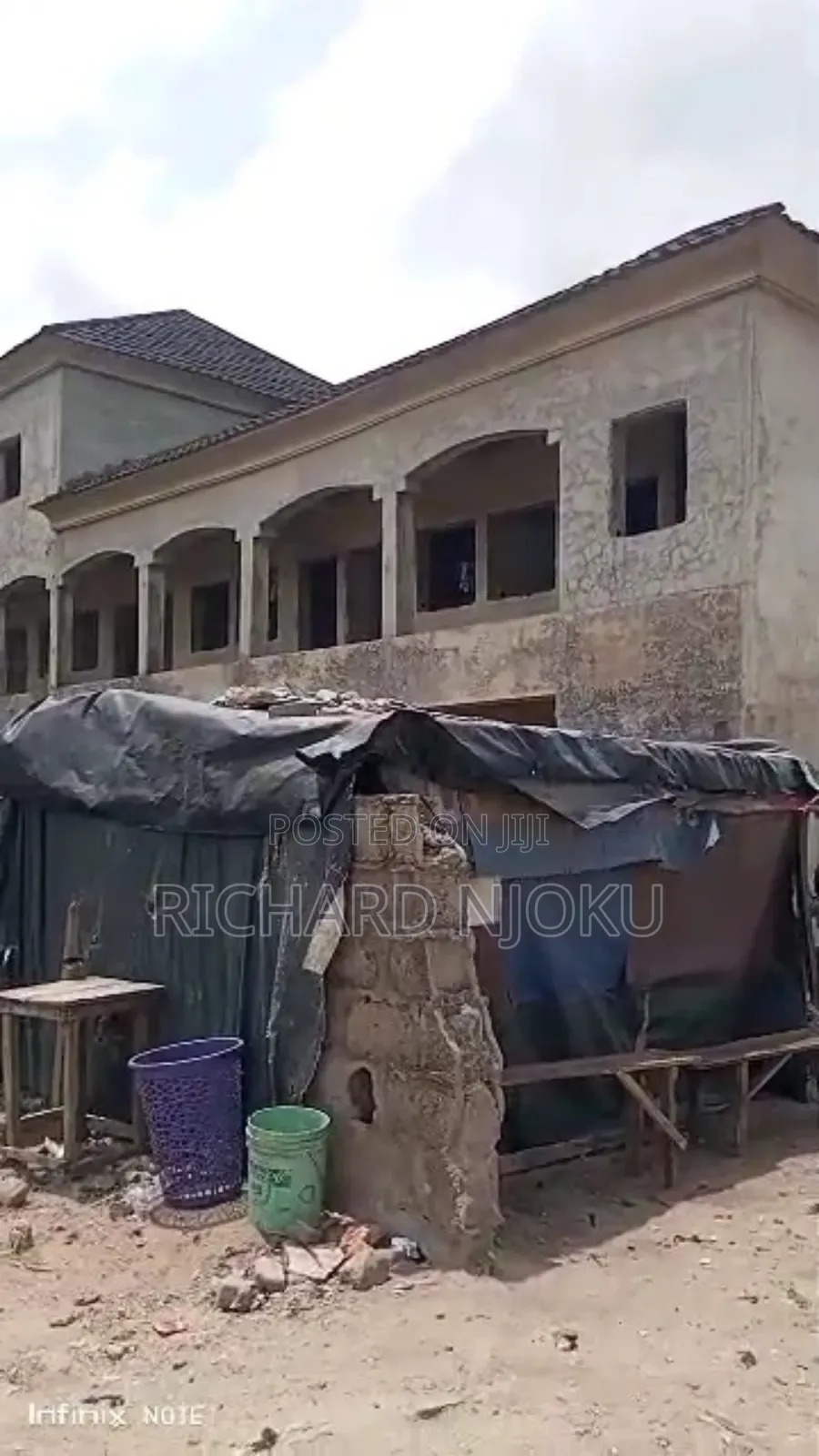 Shopping Complex Off Badagry Expressway (B4 Trade-fair), Lag